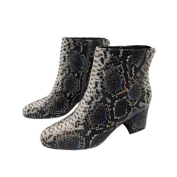 Chinese Laundry Women's Daria Booties Size 7.5 Mars Snake - Picture 1 of 11